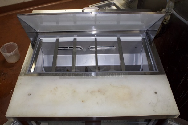 Coldline SCL2-36-E-HC 36-inch  Sandwich Prep Table, 10 Pans. 
36 ¼ x 29 1/2 x 45
HP: 1/5 AMPS: 3.24 VOLTAGE: 115/60/1 - Image 3 of 7