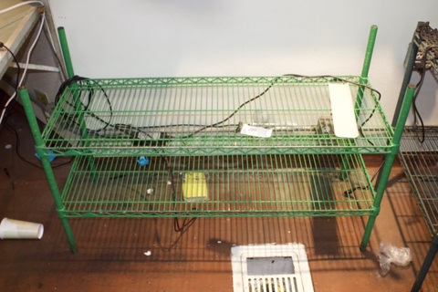 Metro Rack - 2 Shelf. 48x18x31