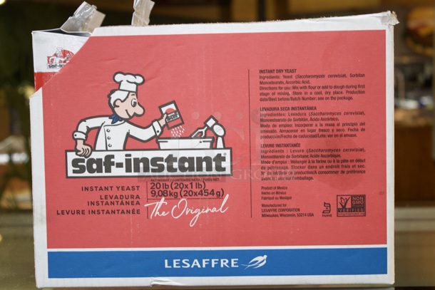Lesaffre SAF-Instant Premium Yeast 1 lb. Vacuum Pack - 20/Case - Image 2 of 2