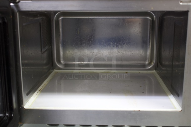 Solwave 1000W Stackable Commercial Microwave with Large 1.2 cu. ft. Interior and Dial Controls - 120V - Image 11 of 11