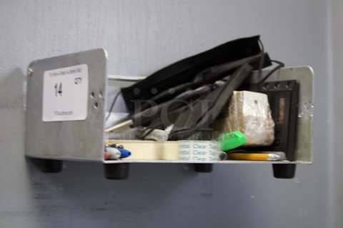 Wall Mounted Shelf 9-1/2x7-1/2x4-1/2. 