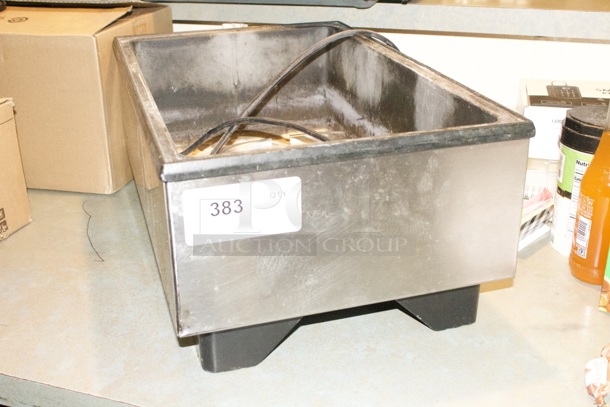 Vollrath 71001 Cayenne Full Size Countertop Warmer with Stainless Steel Exterior - 120V, 700W - Image 4 of 5