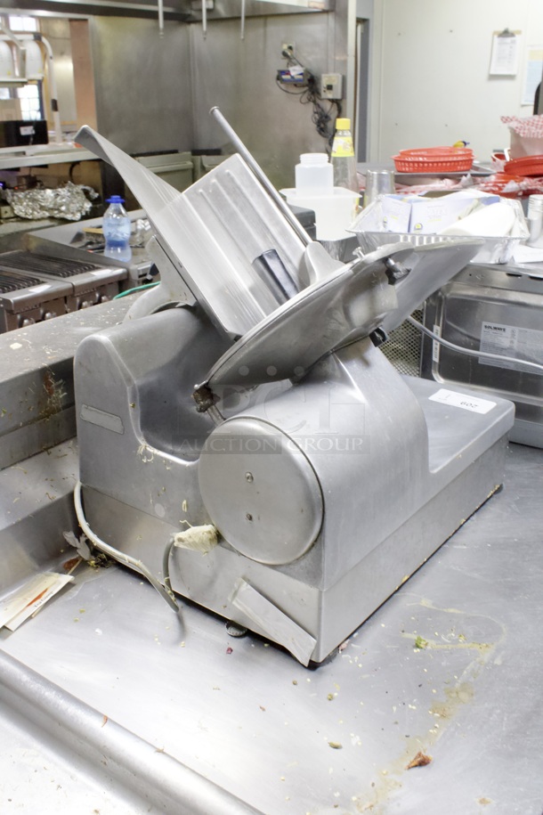 Hobart 1712 Automatic 2-Speed Deli Slicer In Perfect Working Order. 115v, 60hz, 1ph, 6.7 Amp - Image 6 of 7