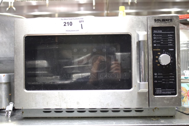 Solwave 1000W Stackable Commercial Microwave with Large 1.2 cu. ft. Interior and Dial Controls - 120V - Image 2 of 7