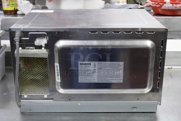 Solwave 1000W Stackable Commercial Microwave with Large 1.2 cu. ft. Interior and Dial Controls - 120V - Image 6 of 11