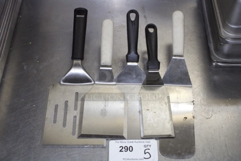 HIGHLY VERSATILE! Set Of 5 High Quality Heavy Duty Flippers. 5x Your Bid