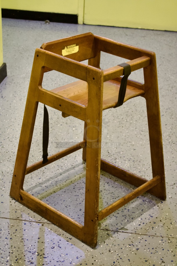 Set of 4 Wood Highchairs, Stackable. 4x Your Bid - Image 4 of 5