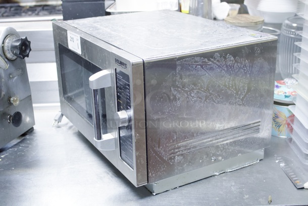 Solwave 1000W Stackable Commercial Microwave with Large 1.2 cu. ft. Interior and Dial Controls - 120V - Image 4 of 7