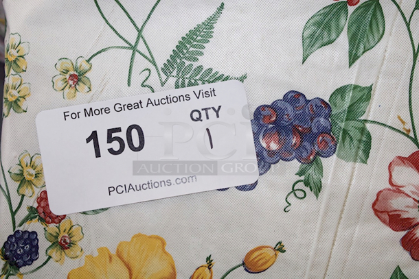 AWESOME! 34in x 34in Restaurant Table With Standard Column With Cross-Base & Flower Pattern Table Cloth. - Image 5 of 5