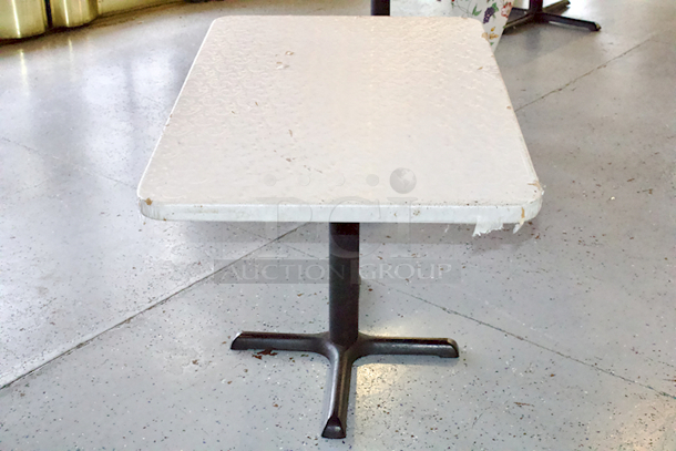 AWESOME! 48in x 30in Restaurant Table With Standard Column With Cross-Base & Flower Pattern Table Cloth. - Image 4 of 7
