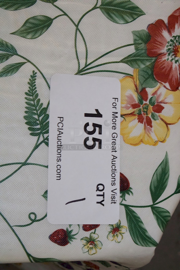 SWEET! 34in x 34in Restaurant Table With Standard Column Base & Flower Pattern Table Cloth. - Image 5 of 5