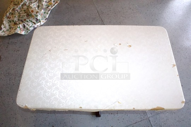 AWESOME! 48in x 30in Restaurant Table With Standard Column With Cross-Base & Flower Pattern Table Cloth. - Image 6 of 7