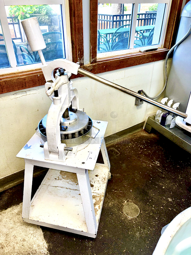 Oliver Dough Divider Deluxe, Model 623-ND, Allows for De-Gassing, Pressing and Dividing dough. Equipped With 18 Part Round Interchangeable Dividing Head & Pan On Stand With Locking Commercial Casters...Divider Can be detached and used with out stand.  - Image 5 of 6