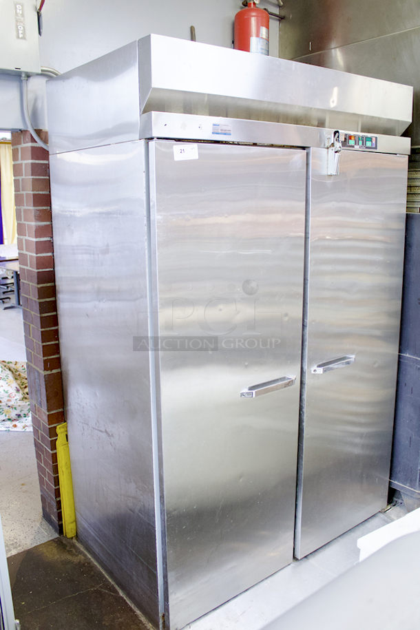 Hobart Baxter HBP2 2-Door Roll In Proofer Box, Room For (2) Single Racks, Equipped With Digital Temp, Humidity and Timer Controls. 89-3⁄8"H x 35-3⁄8"D” x 60"W, 208-240Volt 60Hz 1PH 20AMP 800lbs 
**Racks not included, for demonstration only** - Image 2 of 7