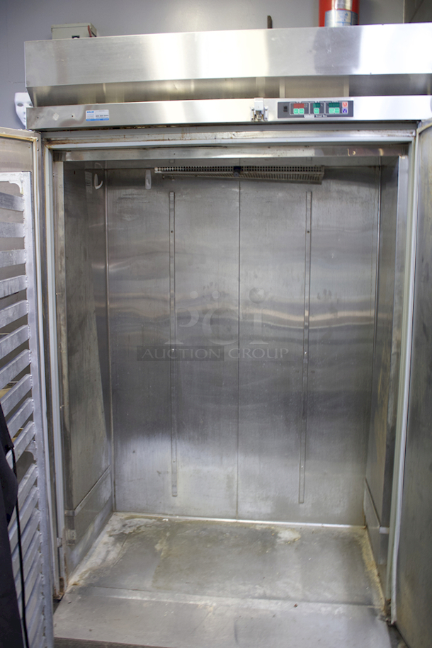Hobart Baxter HBP2 2-Door Roll In Proofer Box, Room For (2) Single Racks, Equipped With Digital Temp, Humidity and Timer Controls. 89-3⁄8"H x 35-3⁄8"D” x 60"W, 208-240Volt 60Hz 1PH 20AMP 800lbs 
**Racks not included, for demonstration only** - Image 5 of 7