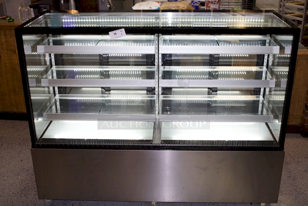 WORKS PERFECT! Cooler Depot ARC-571Z Refrigerated Cake Showcase Bakery Cooling Display On Commercial Casters. Tested. In Perfect Working Order. 110-120V~ /60Hz 7.7Amps Refrigeration temperature: 32-53.6'F (0-12°C) - Image 8 of 9