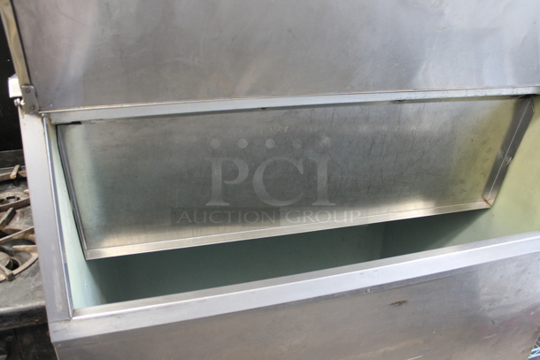 Hoshizaki KM-660MAJ Stainless Steel Commercial Ice Machine Head on Commercial Bin. 115 Volts, 1 Phase.  - Image 5 of 7
