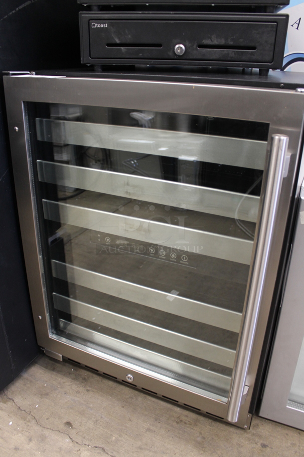 Summit ALWC532 Stainless Steel Commercial Mini Cooler Merchandiser. 115 Volts, 1 Phase. Tested and Working! - Image 2 of 4