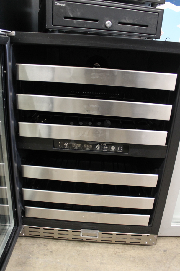 Summit ALWC532 Stainless Steel Commercial Mini Cooler Merchandiser. 115 Volts, 1 Phase. Tested and Working! - Image 3 of 4