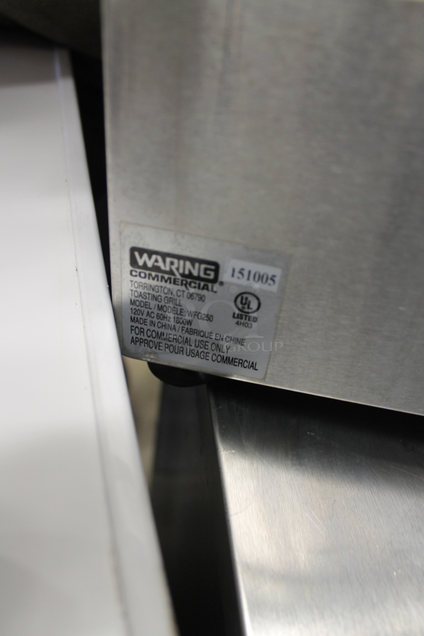Waring WFG250 Stainless Steel Commercial Countertop Electric Powered Panini Press. 120 Volts, 1 Phase. Tested and Working! - Image 5 of 5