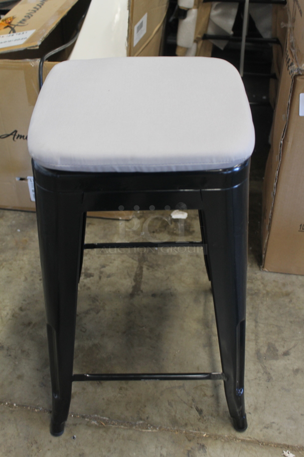 8 BRAND NEW SCRATCH AND DENT! Black Metal Tolix Style Stools w/ Seat Cushion. 8 Times Your Bid! - Image 1 of 7