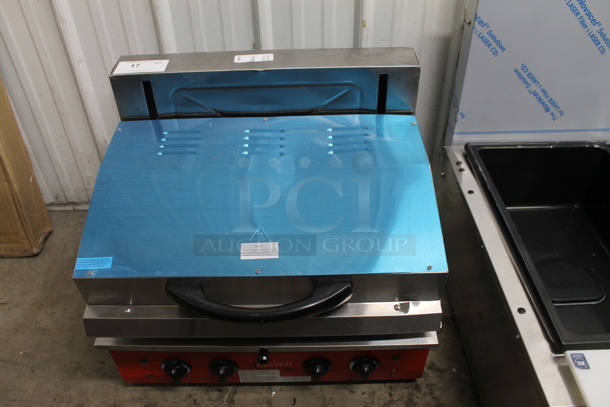BRAND NEW SCRATCH AND DENT!  2023 Avantco 177SAL23M Stainless Steel Commercial Countertop Electric Powered Salamander. 208/240 Volts, 1 Phase.  - Image 2 of 8