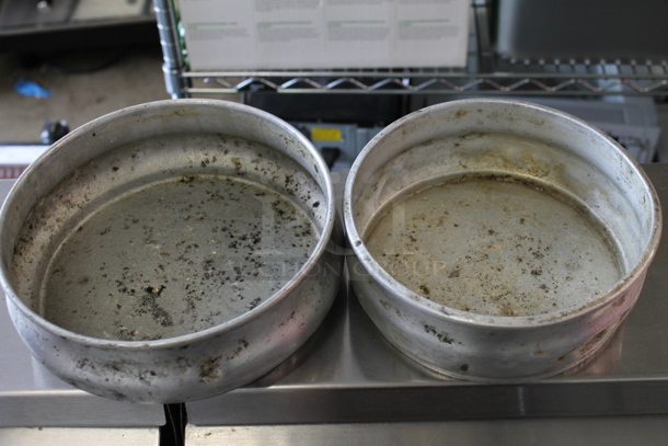 6 Metal Round Baking Pans. 6 Times Your Bid! - Image 3 of 4