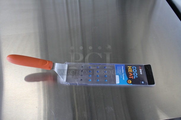 2 Boxes of 12 BRAND NEW IN BOX! Winco Cool Heat Stainless Steel Spatulas. 2 Times Your Bid! - Image 3 of 6