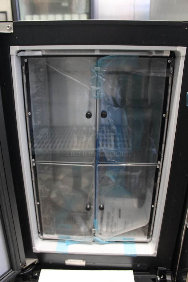 BRAND NEW SCRATCH AND DENT! Sanden LUMILINNA ICE-SC40BXIWU Metal Commercial Single Door Countertop / Undercounter Slush Cooler. 115 Volts, 1 Phase. Tested and Working! - Image 3 of 8