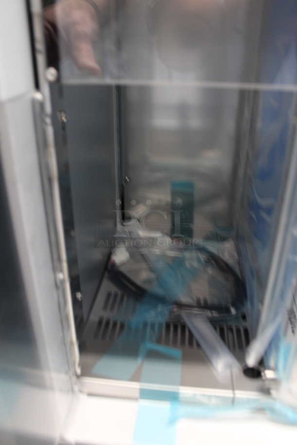 BRAND NEW SCRATCH AND DENT! Sanden LUMILINNA ICE-SC40BXIWU Metal Commercial Single Door Countertop / Undercounter Slush Cooler. 115 Volts, 1 Phase. Tested and Working! - Image 5 of 8