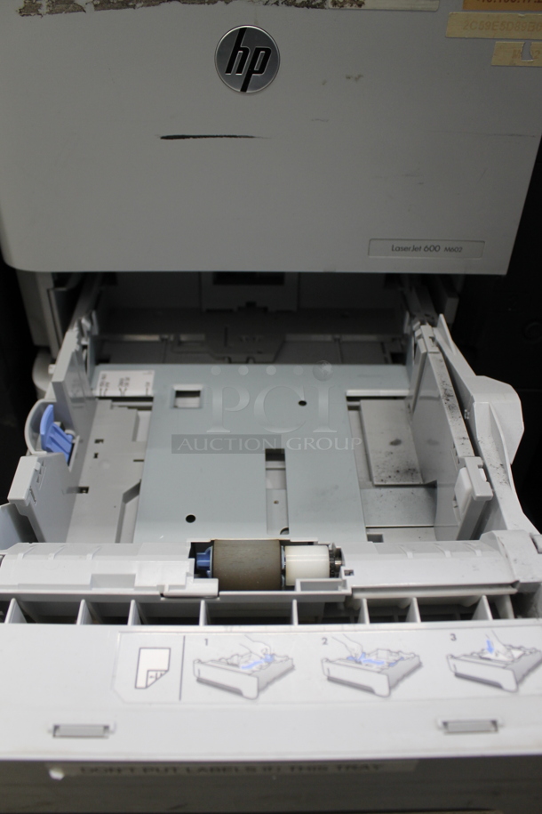 HP LaserJet 600 M602 Metal Countertop Printer. - Image 4 of 9