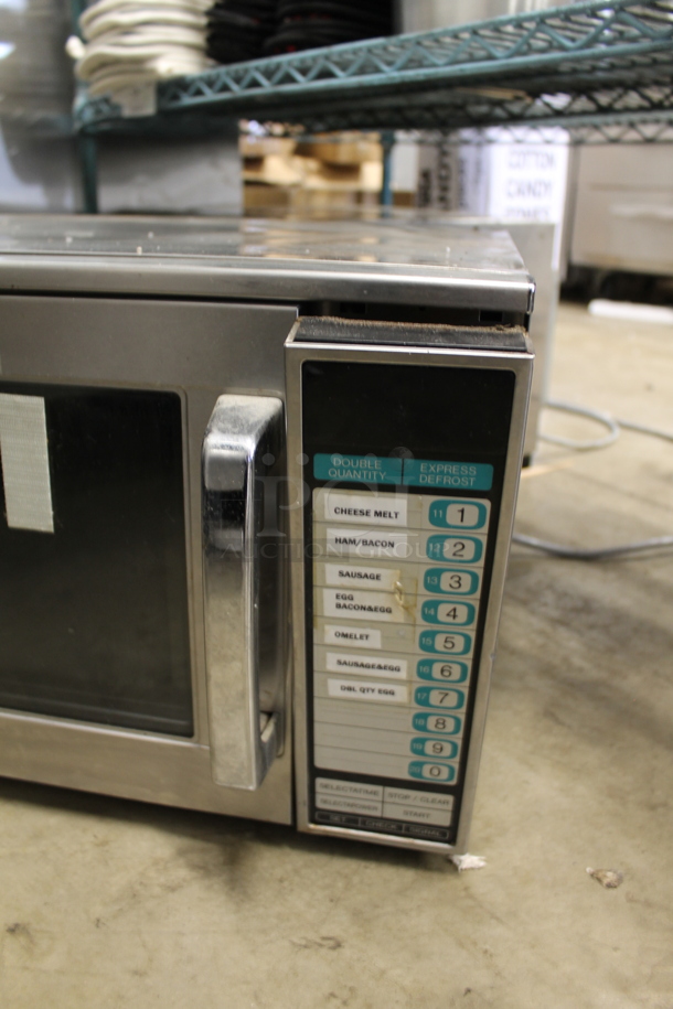 Sharp R-23GT Stainless Steel Commercial Countertop Microwave Oven. 208/230 Volts, 1 Phase.  - Image 2 of 6