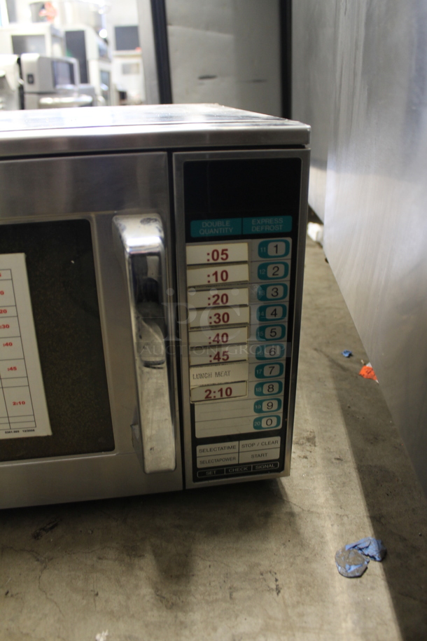 Sharp R-23GT Stainless Steel Commercial Countertop Microwave Oven. 208/240 Volts, 1 Phase.  - Image 3 of 6