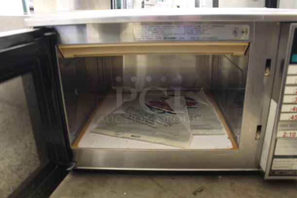 Sharp R-23GT Stainless Steel Commercial Countertop Microwave Oven. 208/240 Volts, 1 Phase.  - Image 4 of 6