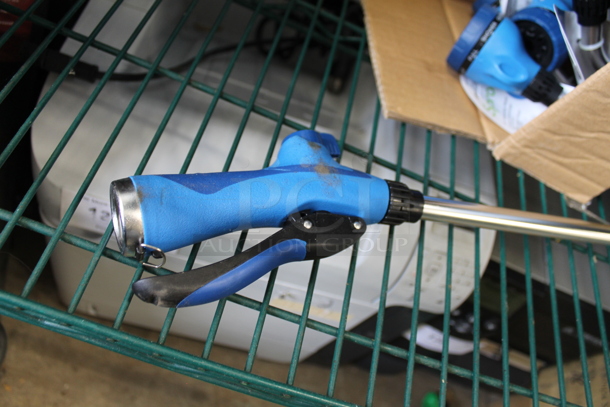 Box of 6 BRAND NEW! Hose Sprayer Attachment.  - Image 4 of 5