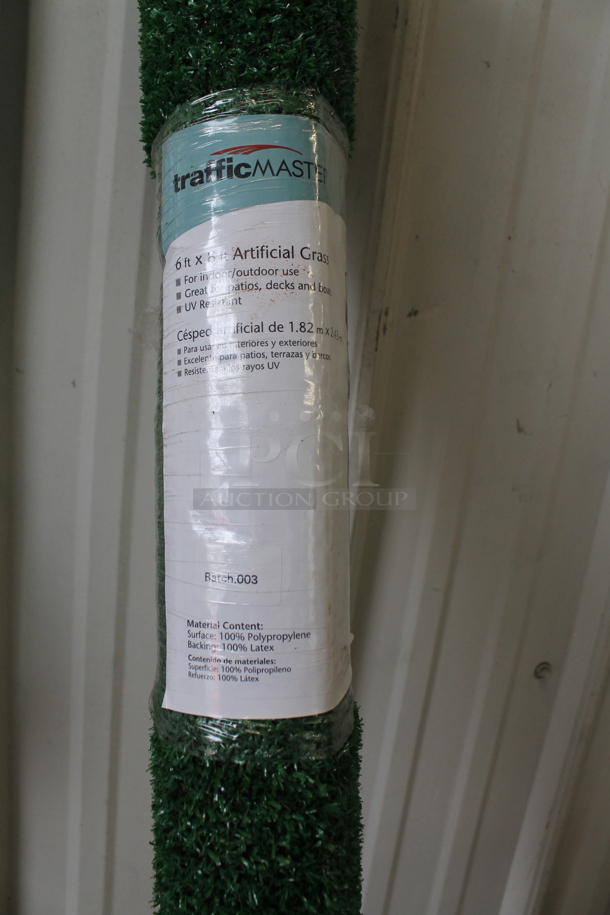 Roll of Artificial Grass - Image 3 of 3