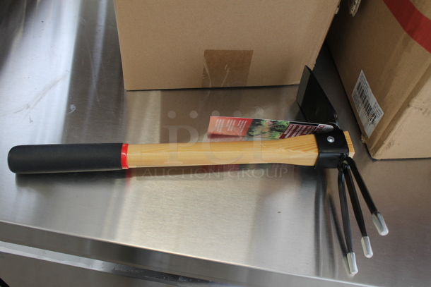 2 Boxes of 12 BRAND NEW! Bond Cushion Grip Culti-Hoe. 2 Times Your Bid! - Image 3 of 6