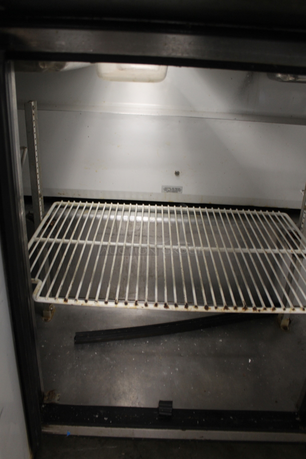 2013 True TSSU-72-30M-B-ST Stainless Steel Commercial Sandwich Salad Prep Table Bain Marie Mega Top. 115 Volts, 1 Phase. Tested and Working! - Image 5 of 7