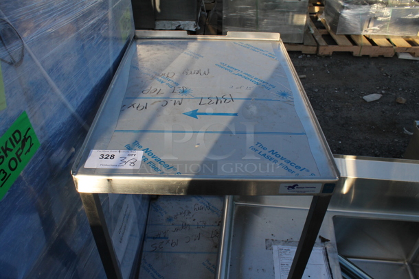 BRAND NEW SCRATCH AND DENT! Mustang Fabricating Stainless Steel Equipment Stand w/ 2 Under Shelves.  - Image 3 of 5