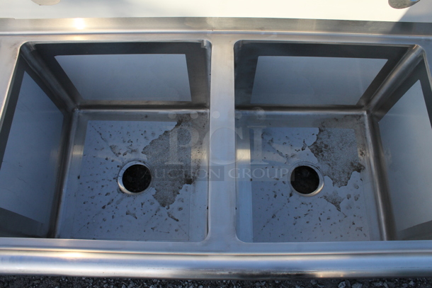 BRAND NEW SCRATCH AND DENT! Regency 600S41818218 Stainless Steel Commercial 4 Bay Sink w/ Dual Drain Boards. No Legs. Bays 18x18x14. Drain Boards 16.5x19.5 - Image 4 of 6