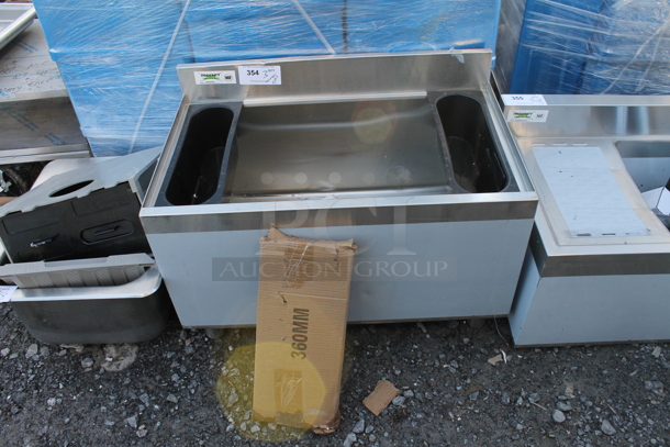 BRAND NEW SCRATCH AND DENT! Regency 600IB1830 Stainless Steel Commercial 18" x 30" Underbar Ice Bin - 98 lb. - Image 2 of 5