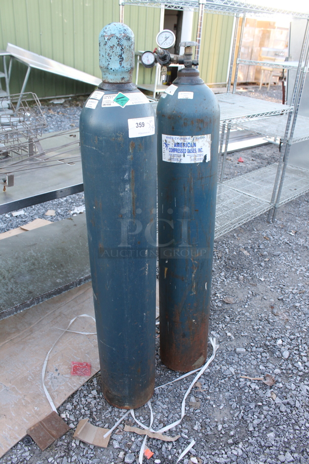 2 Metal Compressed Gas Tanks. 2 Times Your Bid! Buyer Must Pick Up - We Will Not Ship This Item - Image 2 of 6