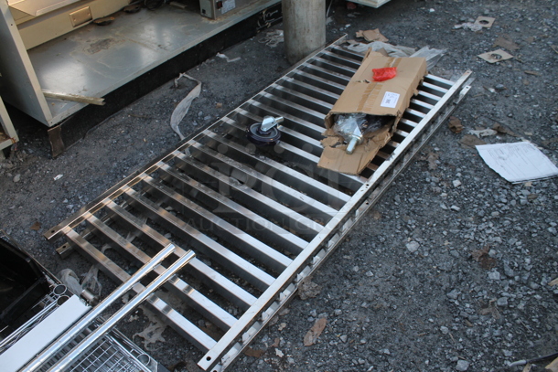 BRAND NEW SCRATCH AND DENT! Metal Commercial Pan Transport Rack on Commercial Casters  - Image 2 of 5