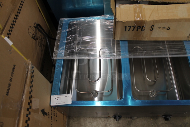 BRAND NEW SCRATCH AND DENT! Avantco 177STE5S Stainless Steel Commercial Electric Powered 5 Bay Steam Table. No Under Shelf. 208/240 Volts, 1 Phase.  - Image 6 of 8