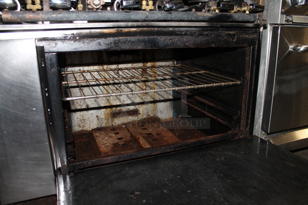 Stainless Steel Commercial Natural Gas Powered 6 Burner Range w/ Salamander Cheese Melter and Oven.  - Image 5 of 6