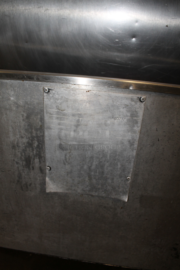 Henny Penny 600 Stainless Steel Commercial Natural Gas Powered Pressure Fryer w/ Metal Fry Basket. No Lid. - Image 7 of 7