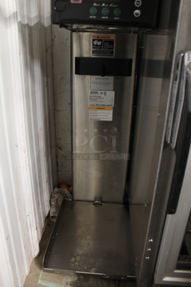 Bunn ITCB-DV Stainless Steel Commercial Countertop Iced Tea Machine. 120 Volts, 1 Phase.  - Image 3 of 5