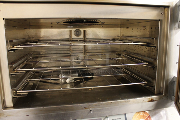 2011 Duke TSC-6/18 Stainless Steel Commercial Electric Powered Oven Proofer on Commercial Casters. 208 Volts, 3 Phase.  - Image 4 of 6