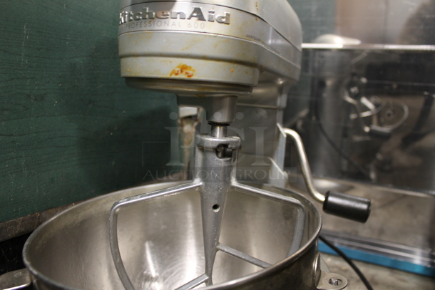KitchenAid KP26M1XNP Metal Countertop 6 Quart Planetary Dough Mixer w/ Mixing Bowl, Paddle, Whisk and Dough Hook Attachments. 120 Volts, 1 Phase. Tested and Does Not Power On - Image 5 of 6