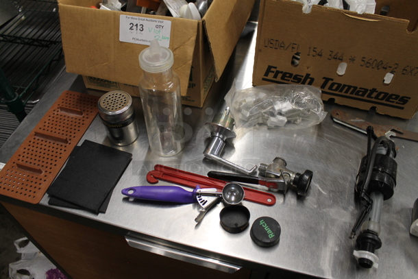 ALL ONE MONEY! Lot of 2 Boxes of Various Items Including Utensils and Condiment Bottles - Image 3 of 5